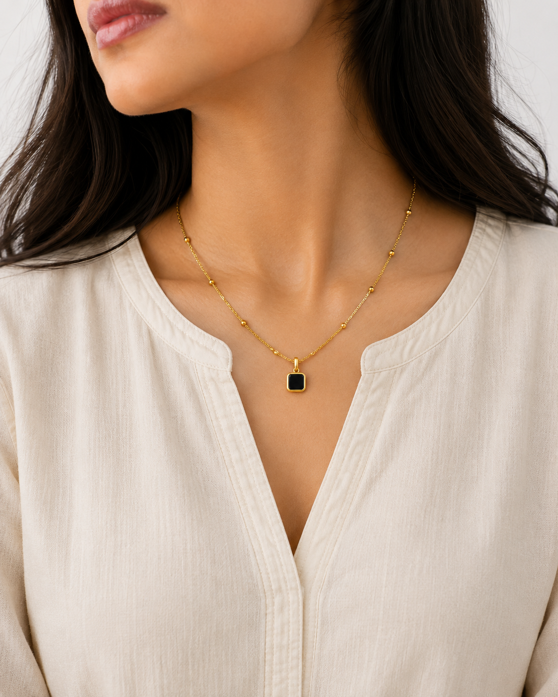LEGACY PENDANT NECKLACE