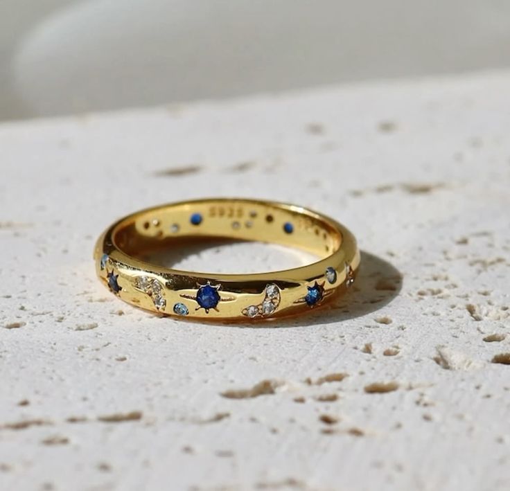Luna Spark Ring