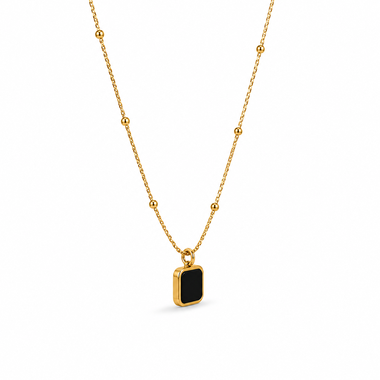 LEGACY PENDANT NECKLACE